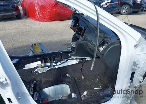 2018 Jeep Grand Cherokee Srt 4X4 из США, поврежденный, VIN 1C4RJFDJ2JC172279